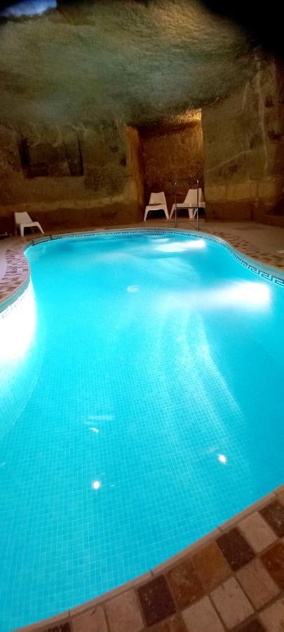 Ta Majsi Farmhouse With Indoor Heated Pool San Lawrenz Exterior photo
